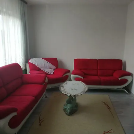 Andira Una * Bihać
