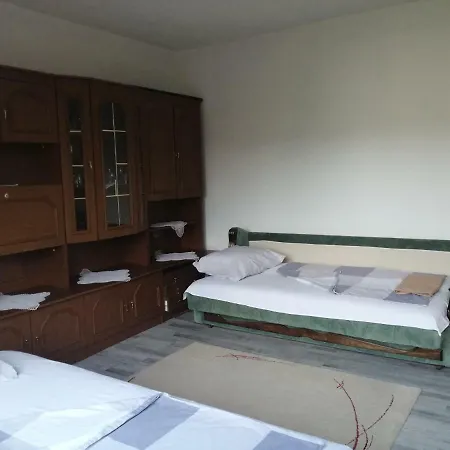 Andira Una Apartman *